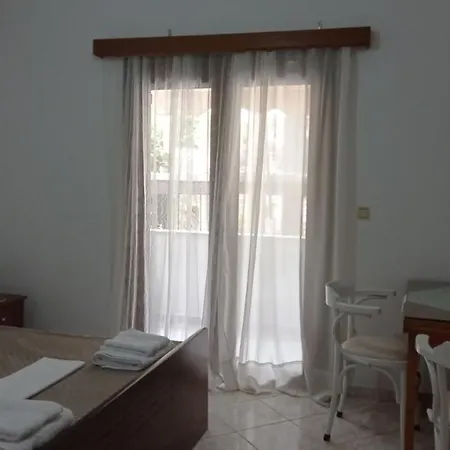 Achilles Apartments Sarande Exterior photo