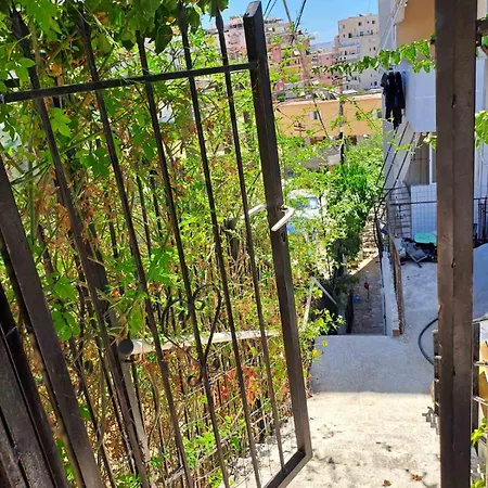 Achilles Apartments Sarande Exterior photo